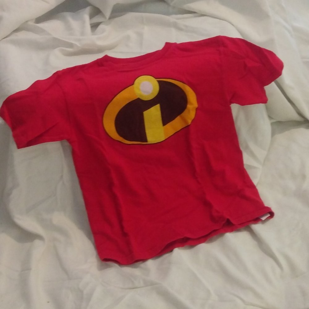 Incredibles toddler shirt size small 5/6